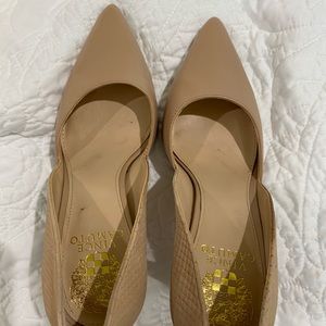 Vince Camuto nude stilettos